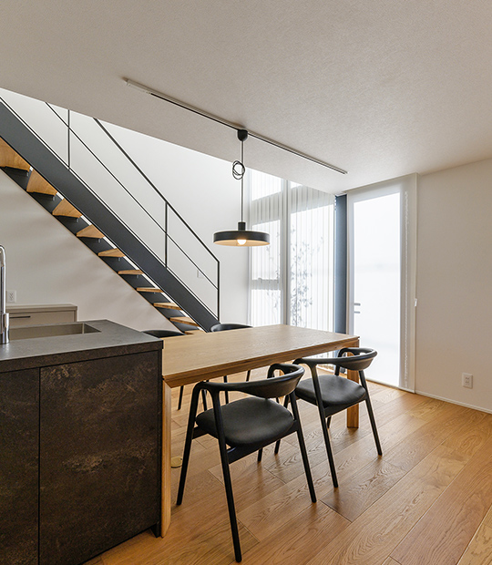 A HOUSE TO LIVE AS YOU LIKE